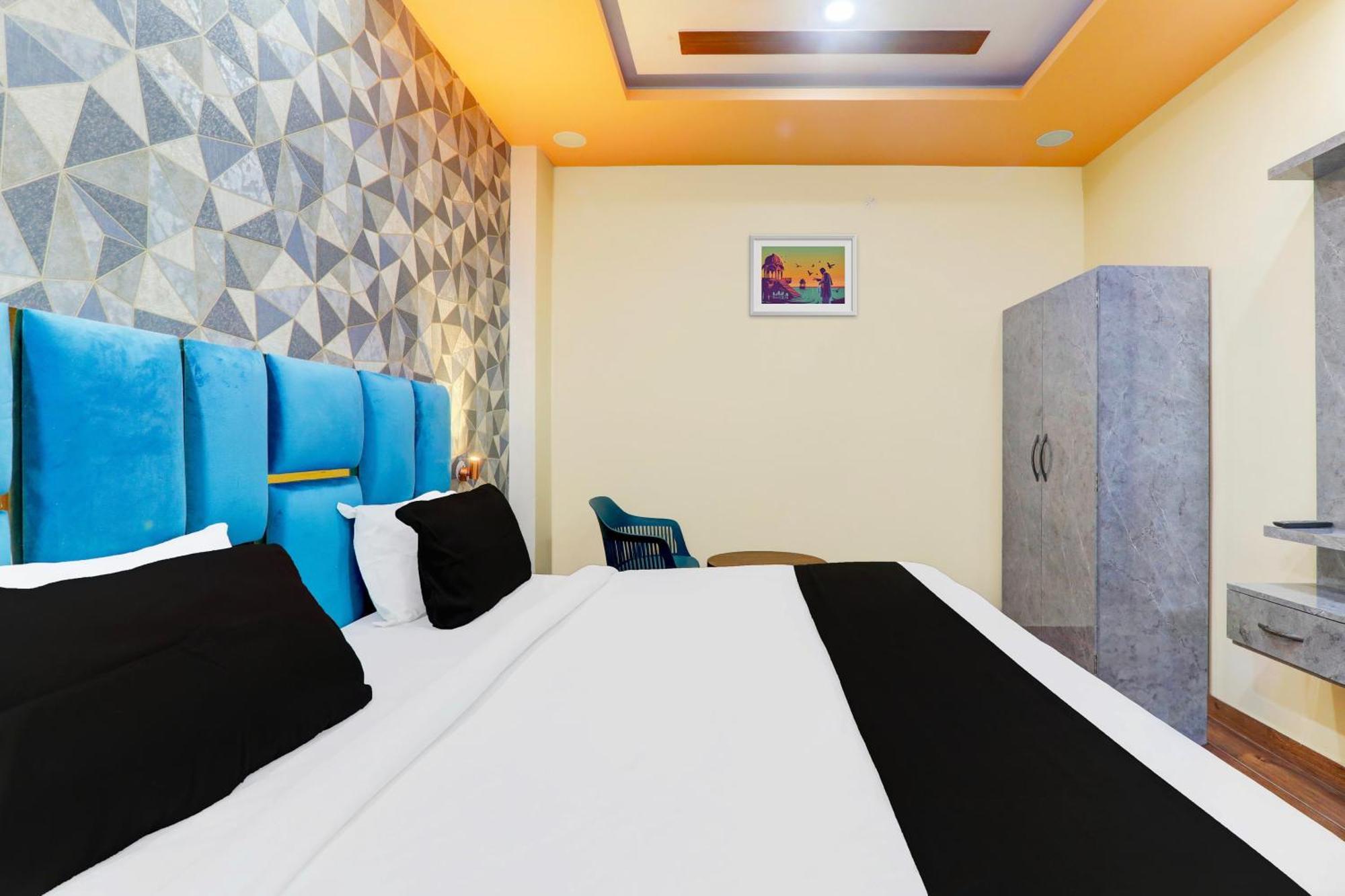 Super Hotel O Raas Plaza Kanpur Zewnętrze zdjęcie