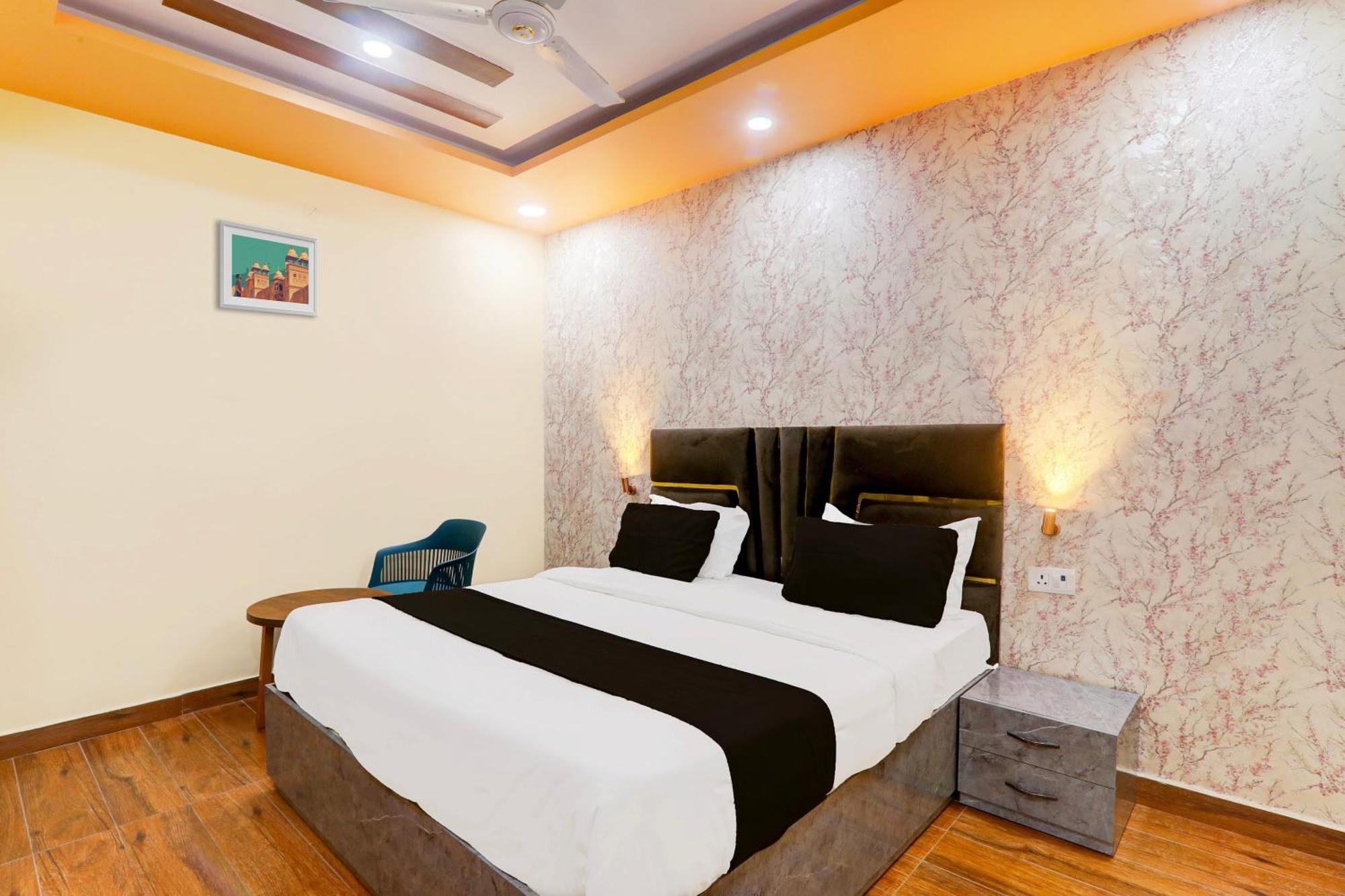 Super Hotel O Raas Plaza Kanpur Zewnętrze zdjęcie