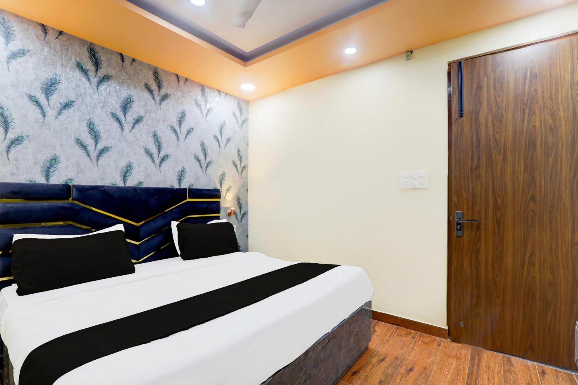 Super Hotel O Raas Plaza Kanpur Zewnętrze zdjęcie