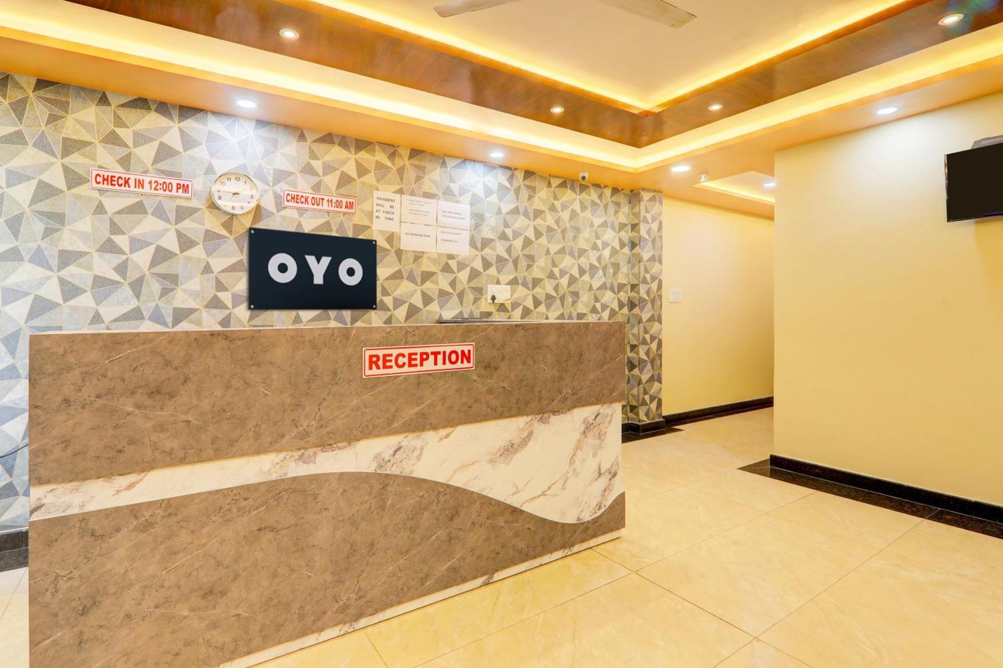 Super Hotel O Raas Plaza Kanpur Zewnętrze zdjęcie