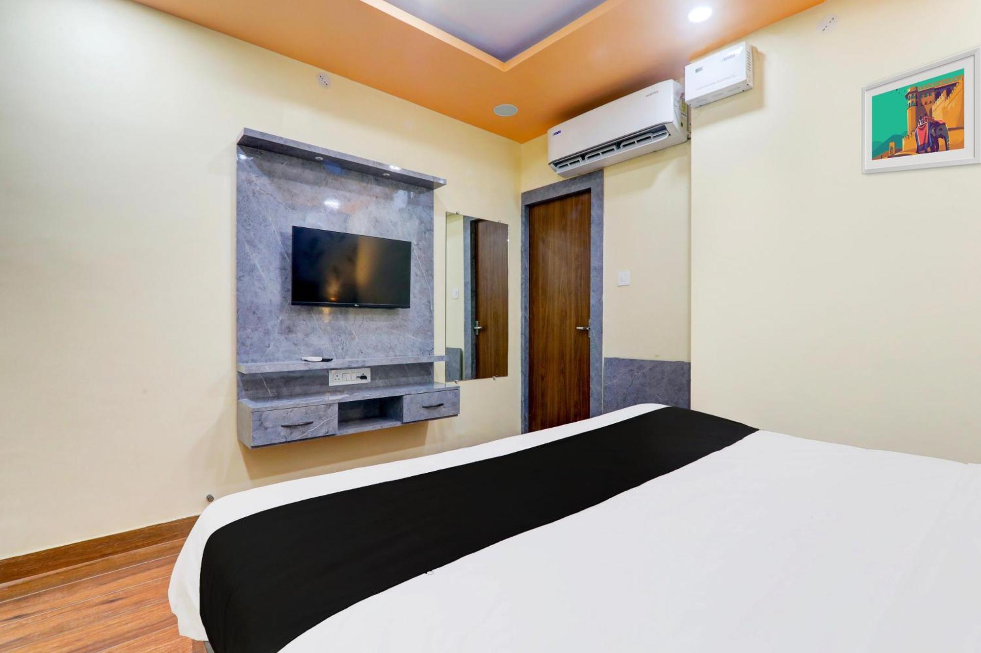 Super Hotel O Raas Plaza Kanpur Zewnętrze zdjęcie
